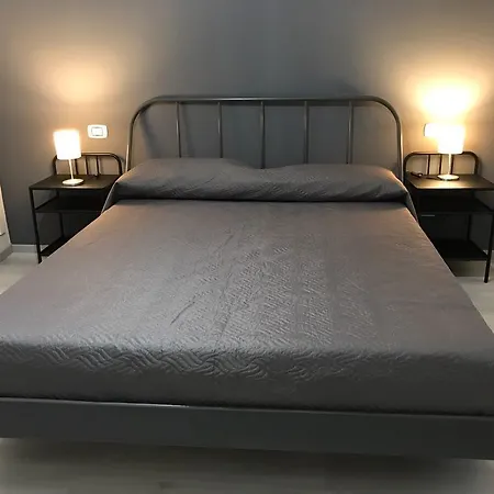 Bed & Breakfast Sensation House